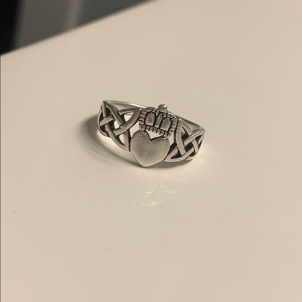 Claddagh ring celtic knots sterling silver